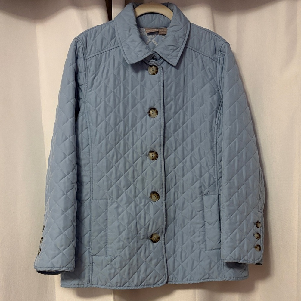 Chico’s baby blue quilted jacket size 2 large lots of pockets grandma’s style